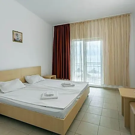 Vraja Marii Hotell